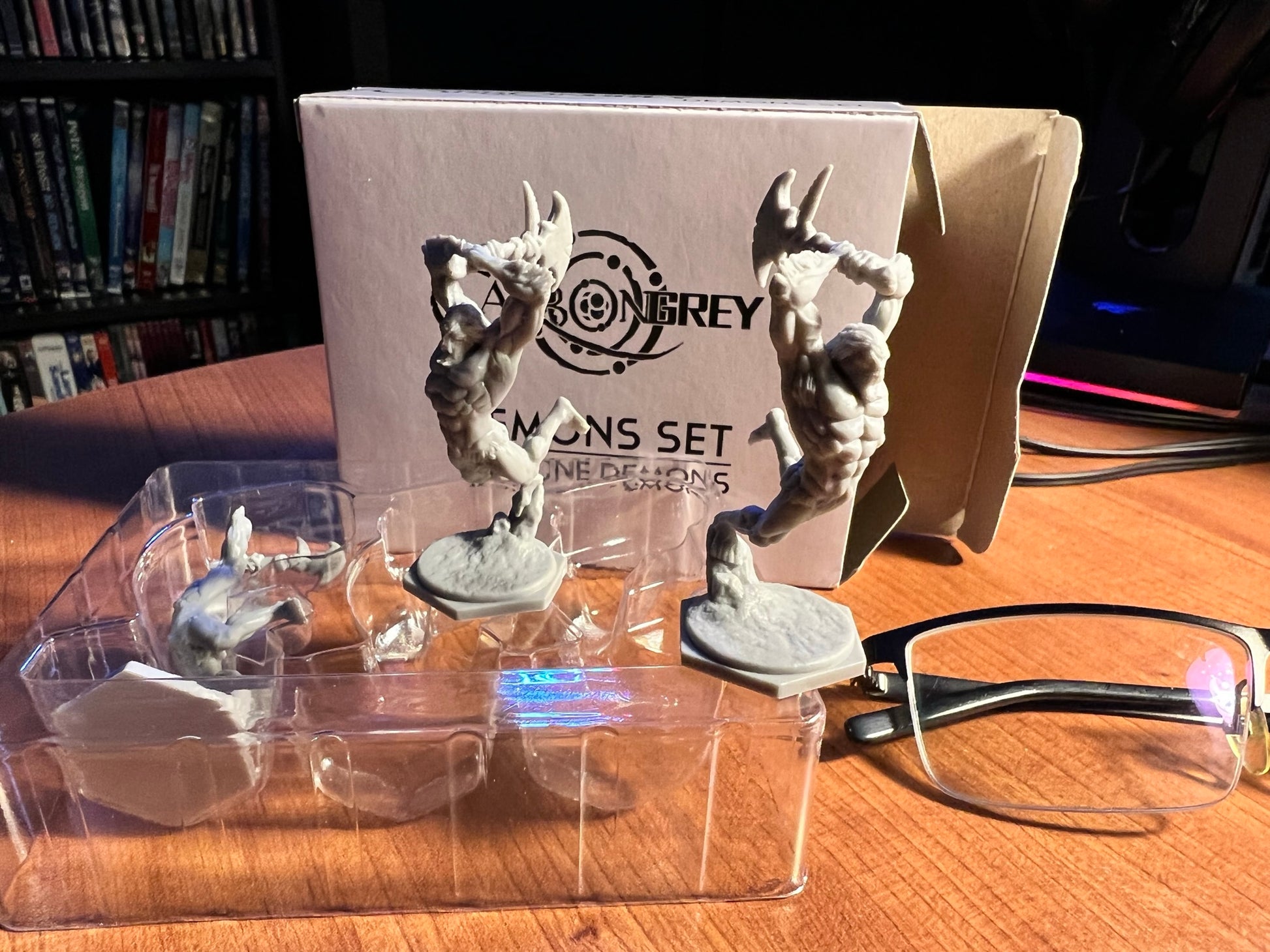 Open Carbon Grey Stone Demon Mini Set